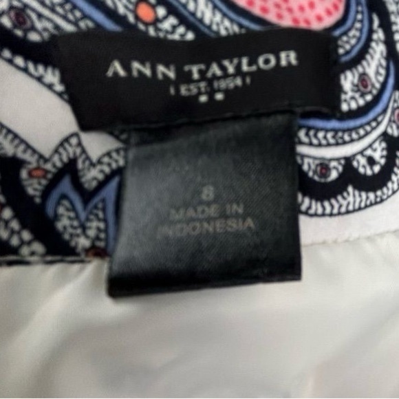 Ann Taylor Women's Paisley Print Knee Length Pencil Skirt Size 8- flaw - Picture 6 of 10